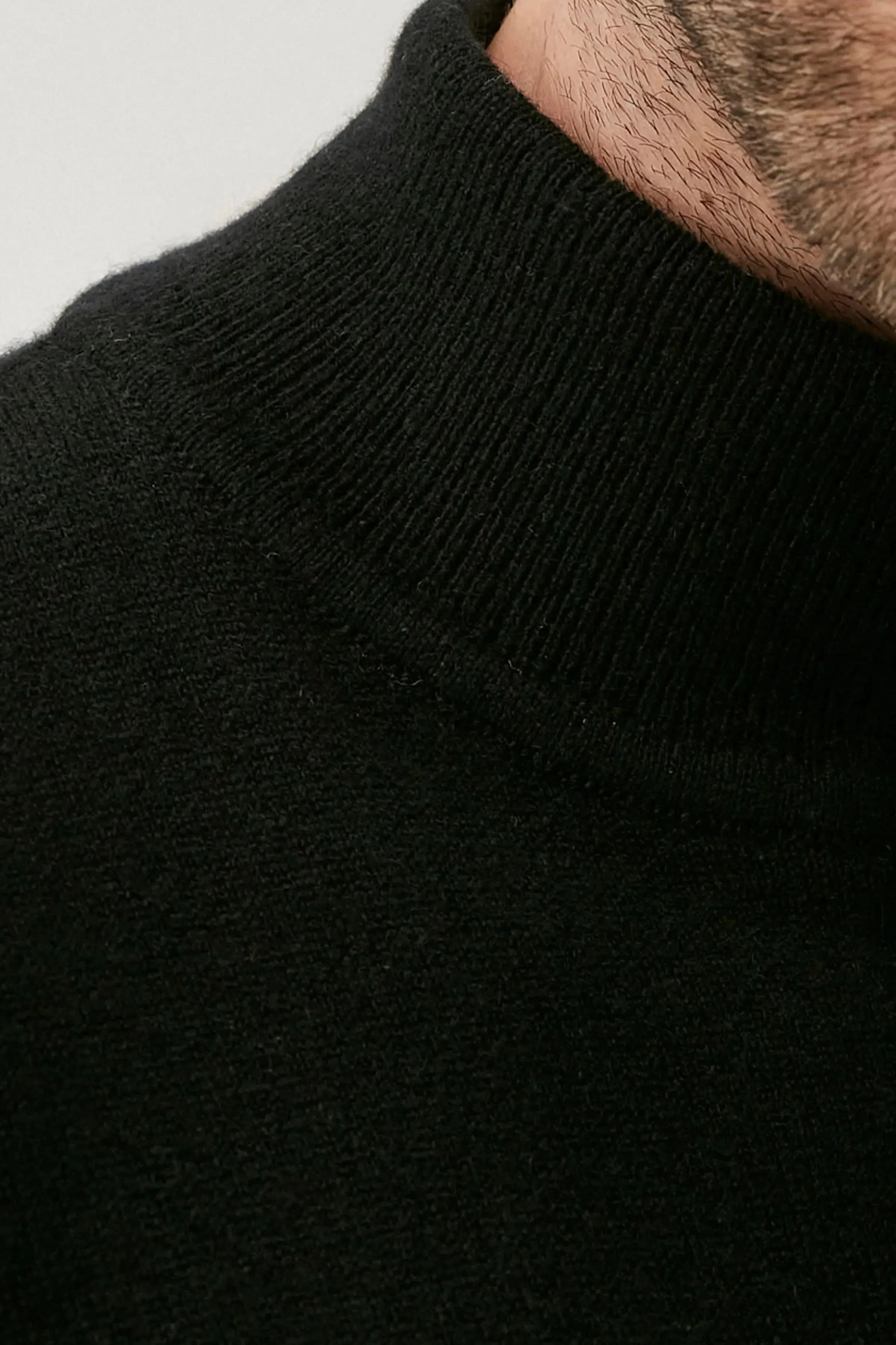 Black Pure Cashmere Crew Neck Long Sleeve Men's Sweater