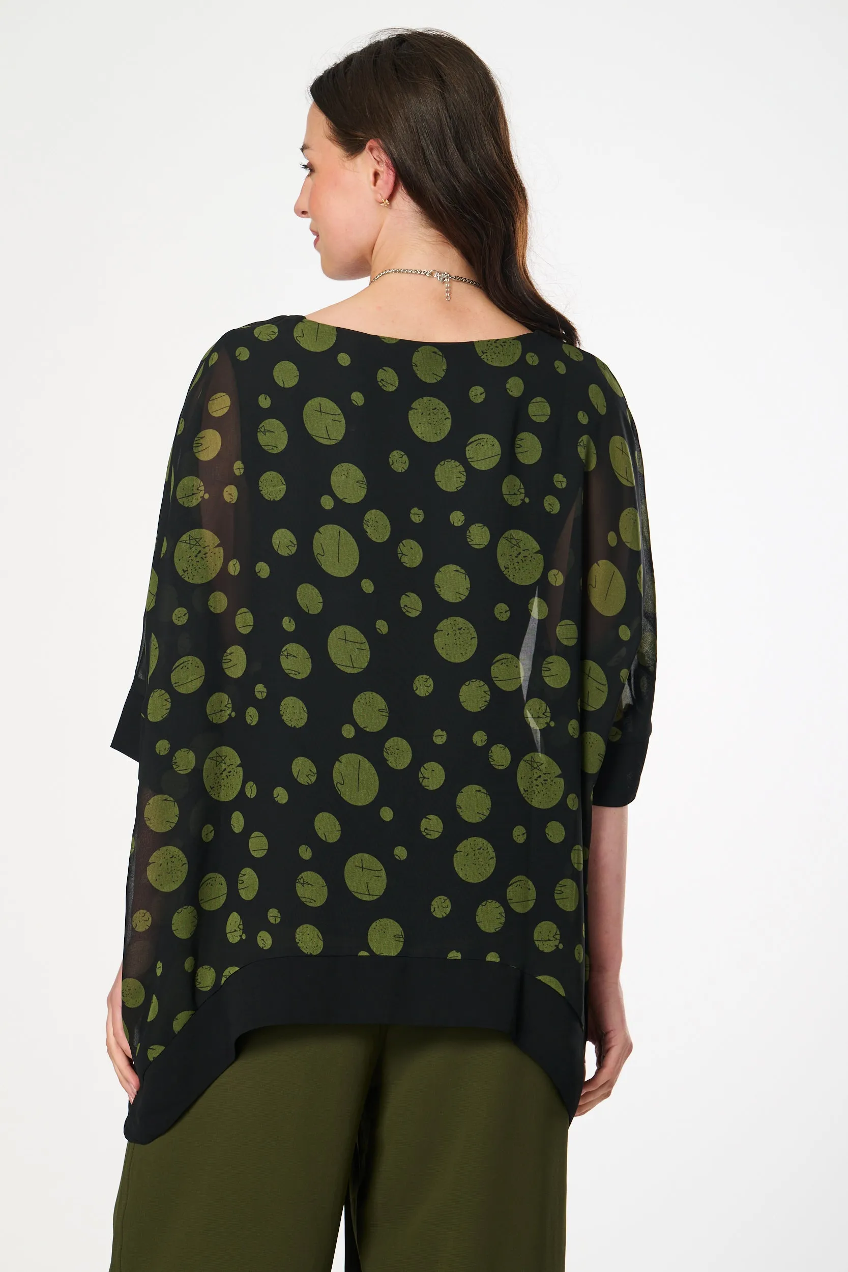 Saloos Plain Hem Band Batwing Top with Necklace