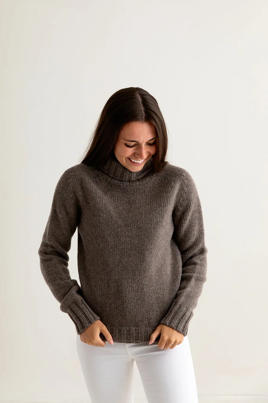 Womens Chunky Geelong Superfine Lambswool Polo Neck Jumper - Brown